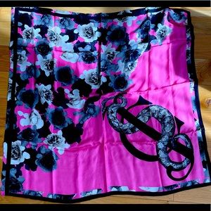Juicy couture 100% silk square (35”x35”)rose scarf
